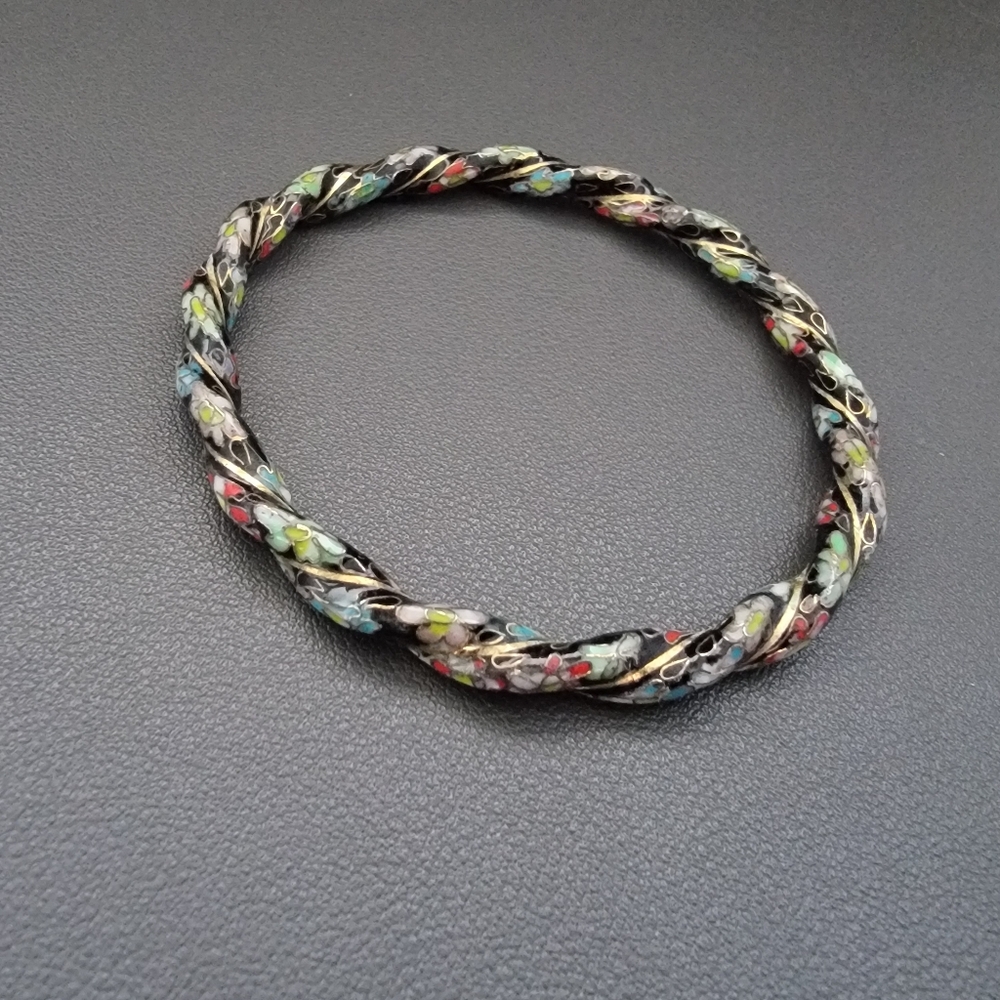 Vintage Twisted Cloisonné Enamel Bangle – Floral Black Gold Stack - Picture 5 of 7
